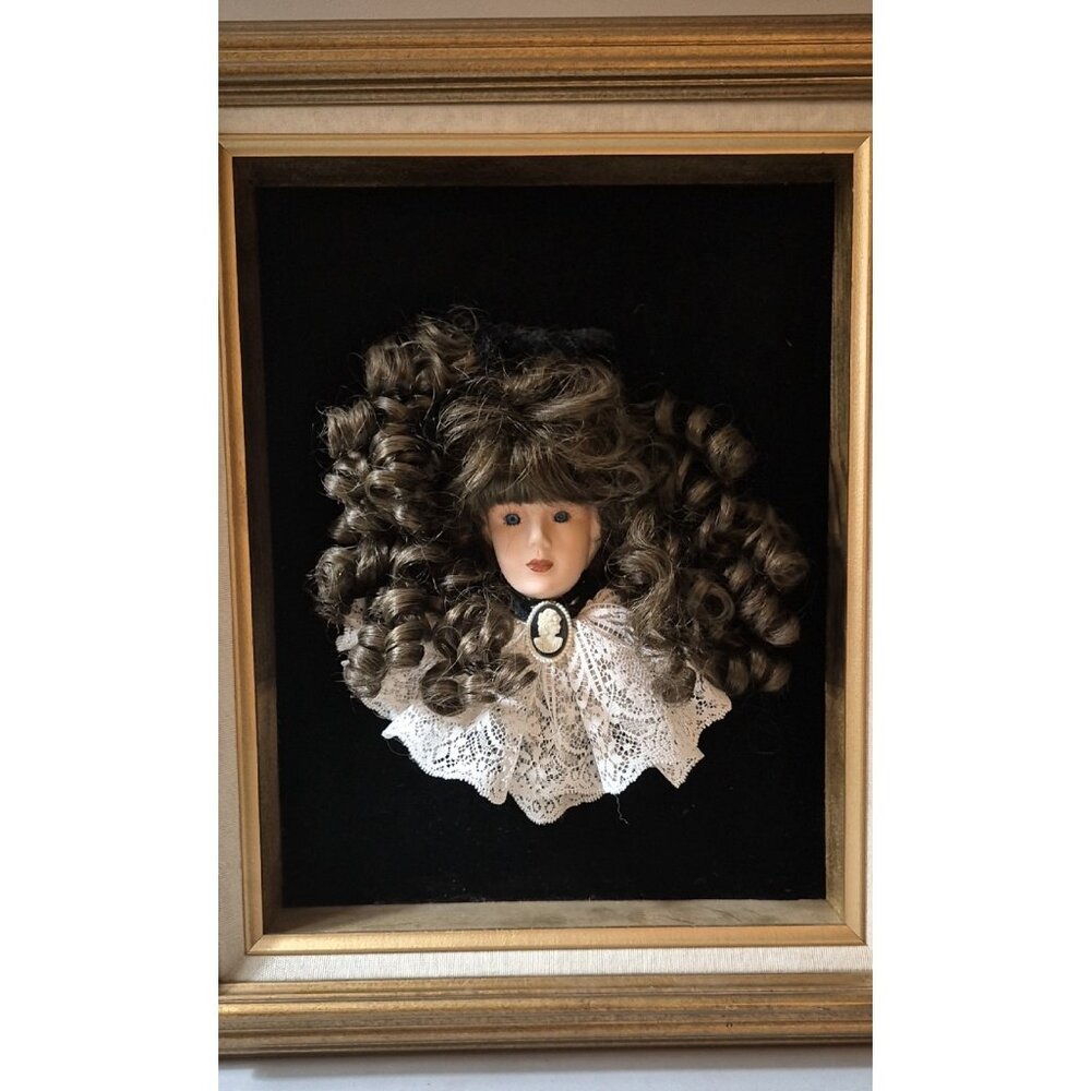 Vintage 3D Victorian Doll Head Open Frame Wall Art Decor Creepy Movie Prop